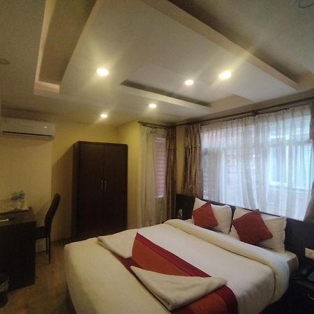 Hotel Sapana Garden Thamel Kathmandu Exteriör bild