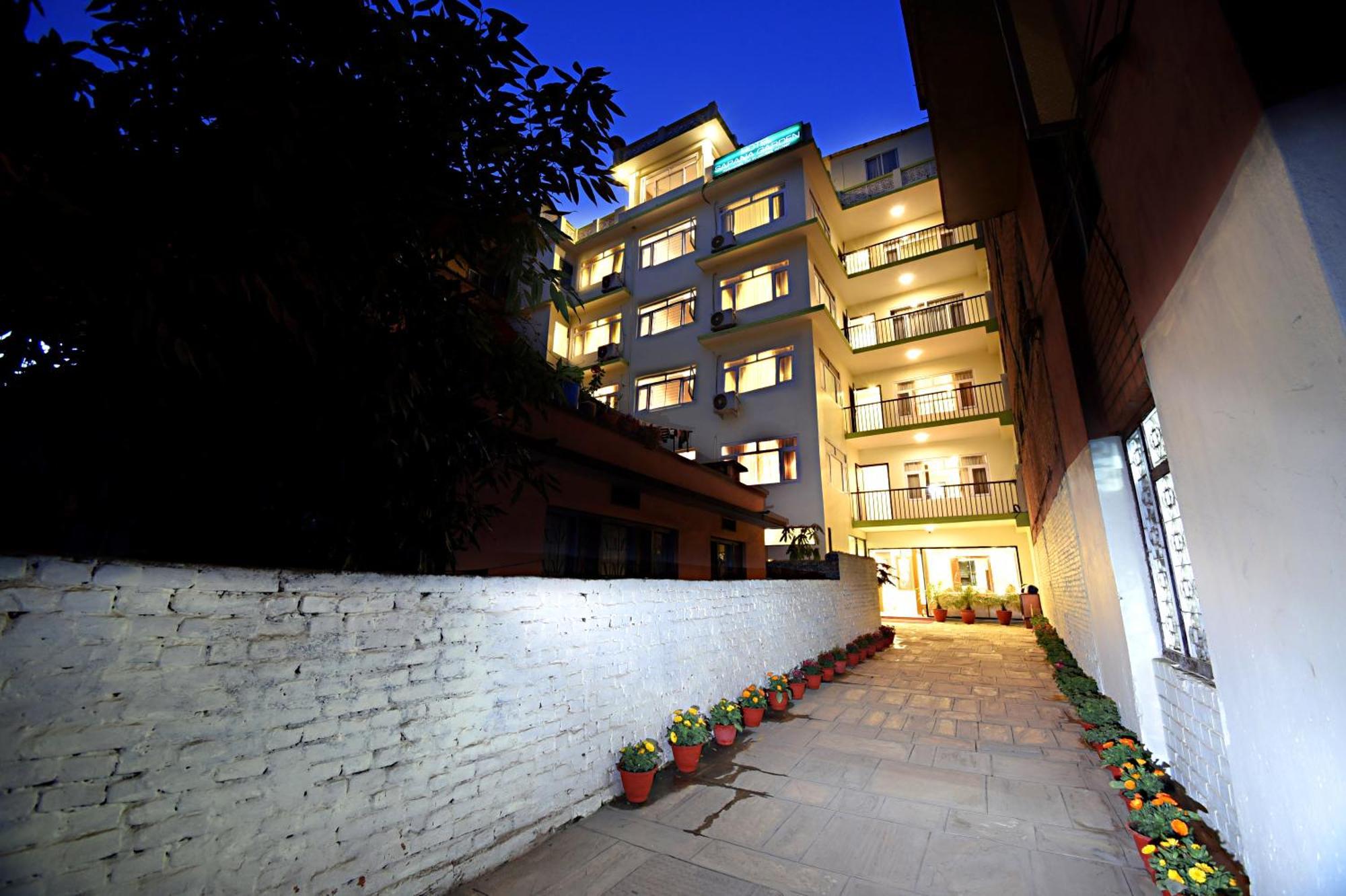 Hotel Sapana Garden Thamel Kathmandu Exteriör bild